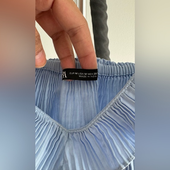 Zara limited edition brand new frill pattern stretchable crop top - Picture 3 of 6